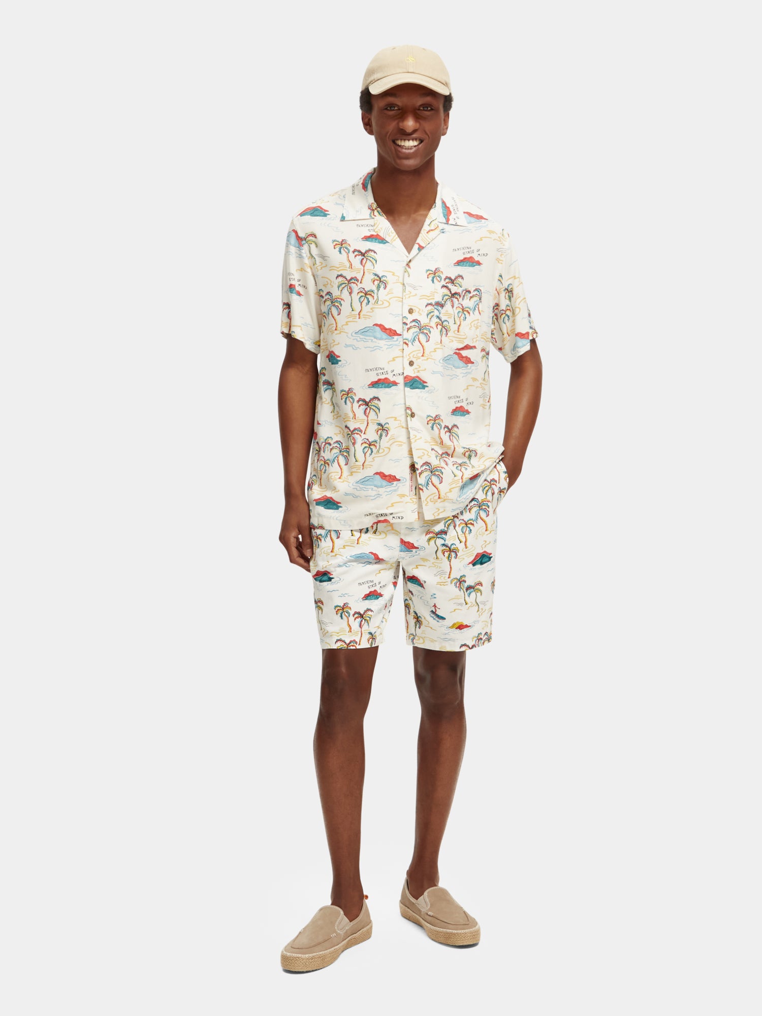 Short sleeve printed camp shirt - White Palmtree Island Aop