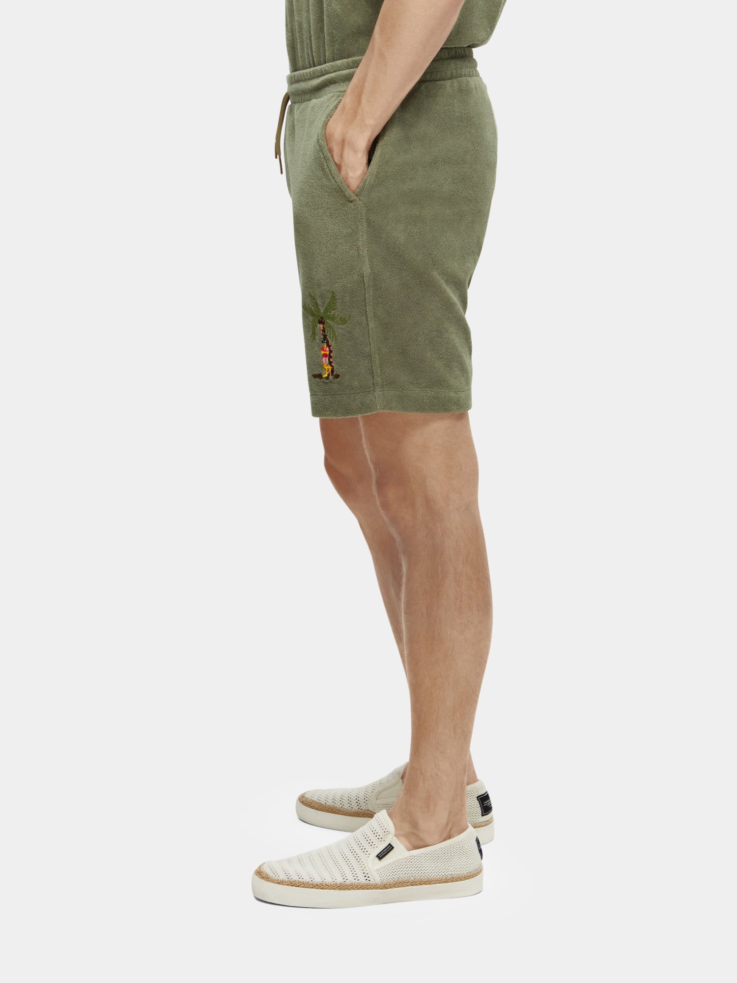 Toweling Bermuda shorts with embroidery - Army