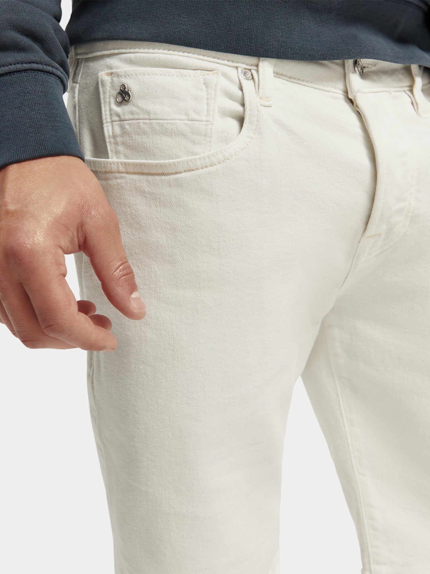 Ralston garment-dyed shorts - White