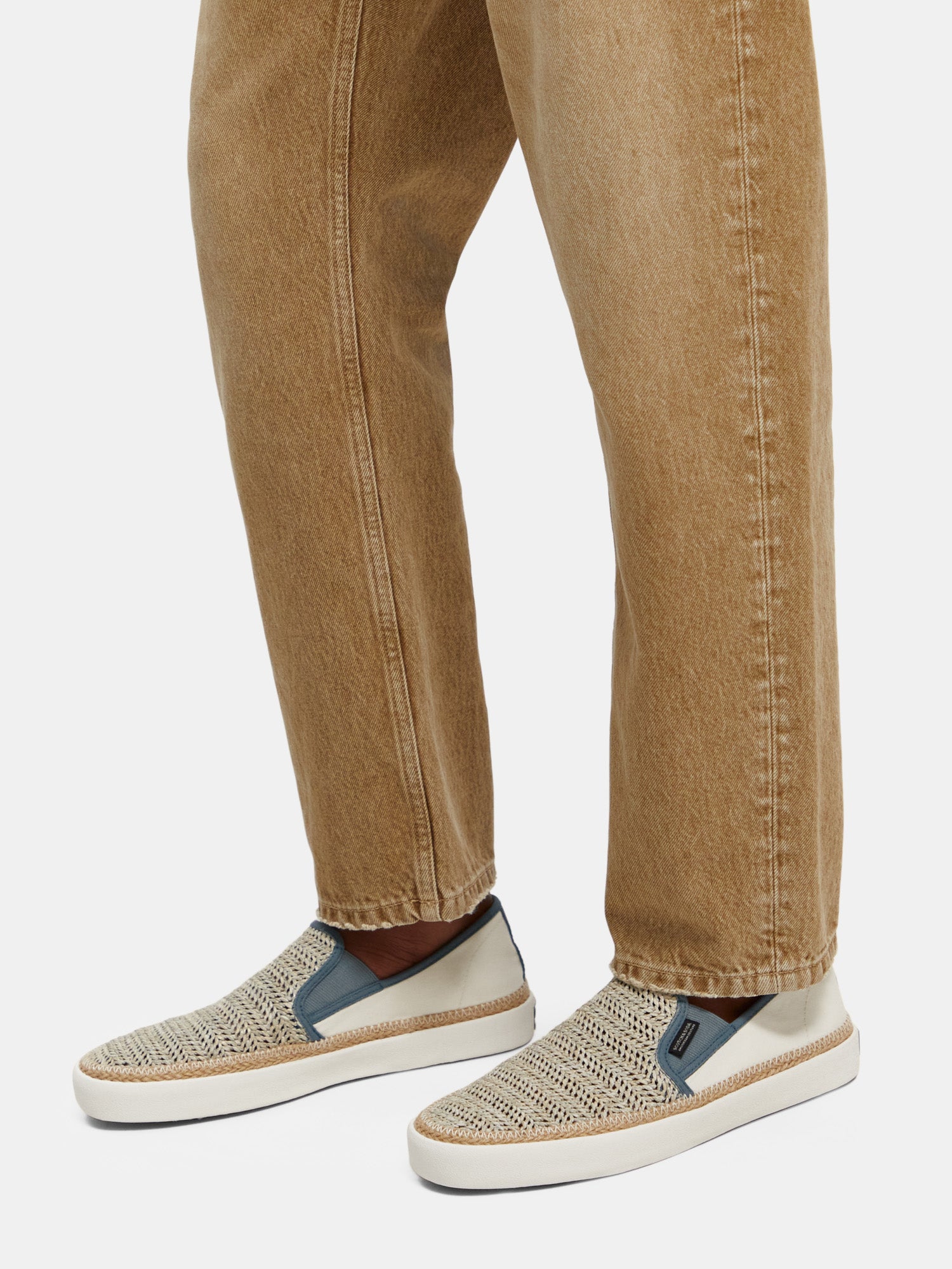 Izomi Slip on Shoe - Grey Multi
