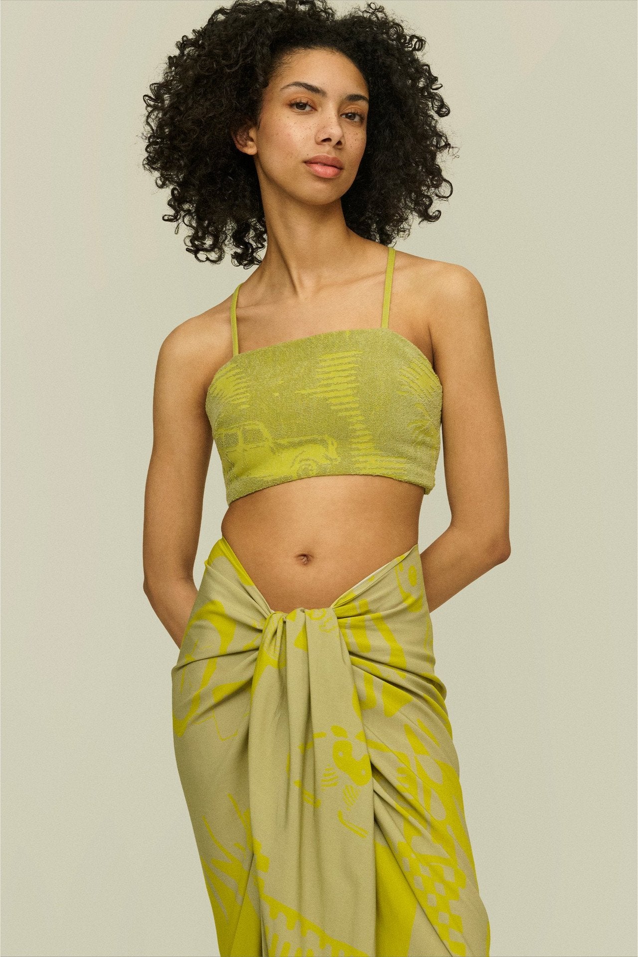Krispy Noon Cyan Sarong