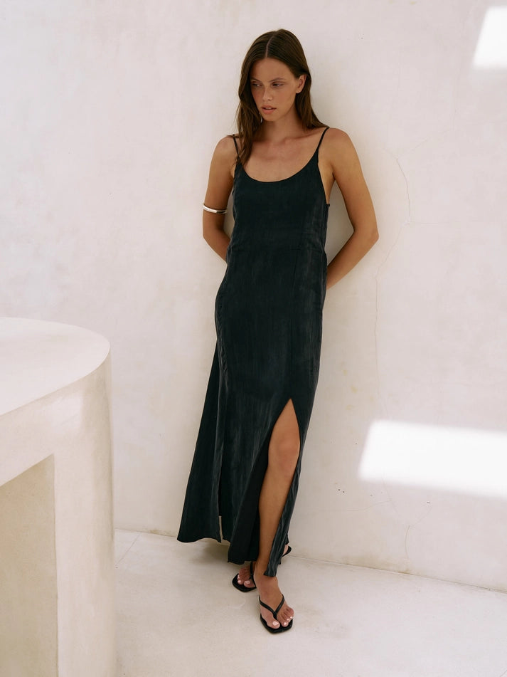 Lucid Flow Maxi Dress - Black