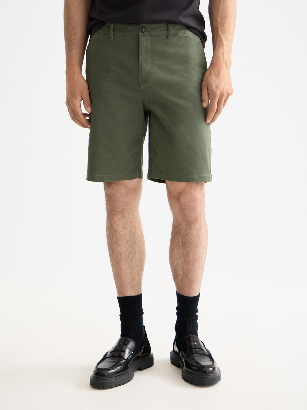 Stuart chino shorts - Thyme