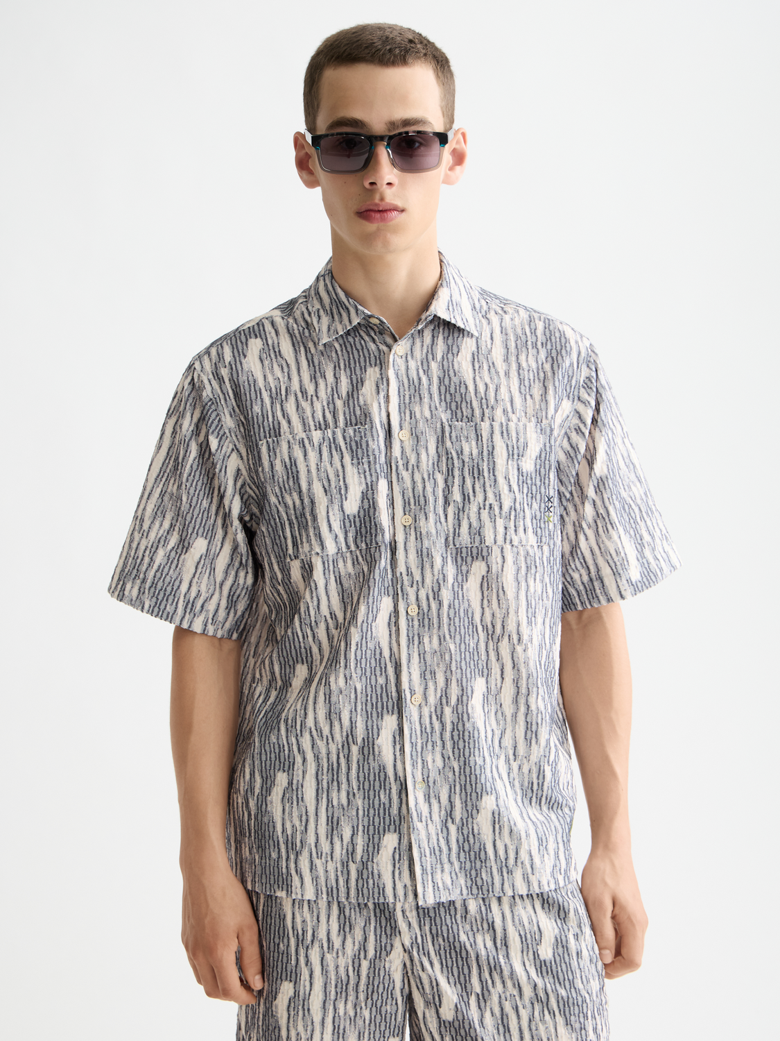 Jacquard short sleeved shirt - Sky Captain Jacquard