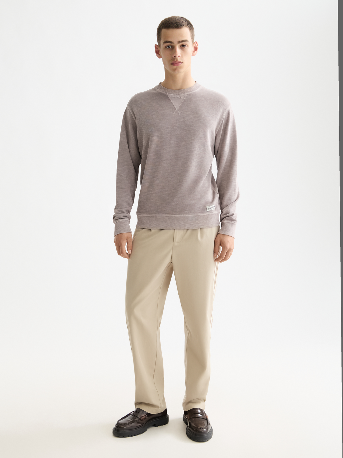 Garment-dyed sweatshirt - Gull
