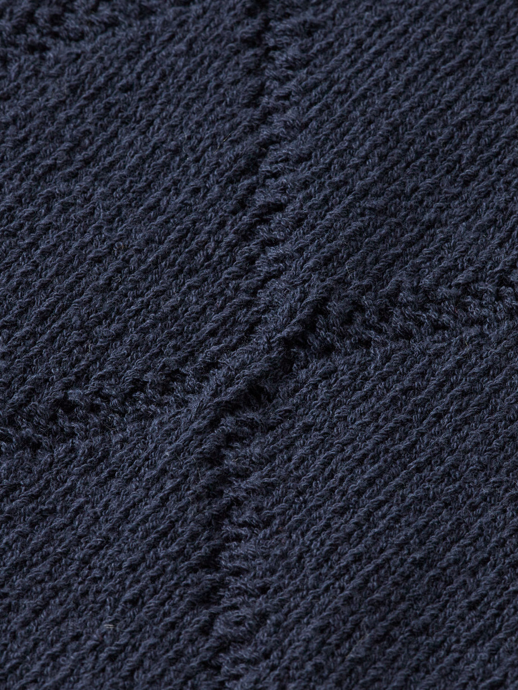 Knitted long sleeved shirt - Sky Captain