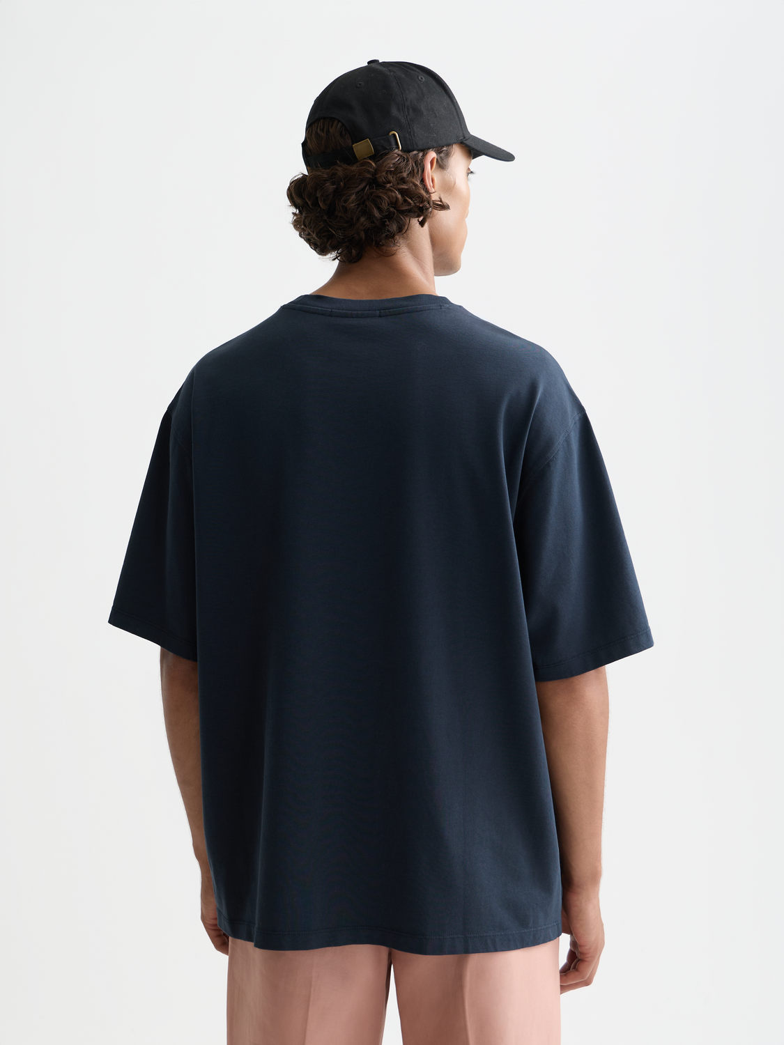 Cross-stitched artwork t-shirt - Carbon
