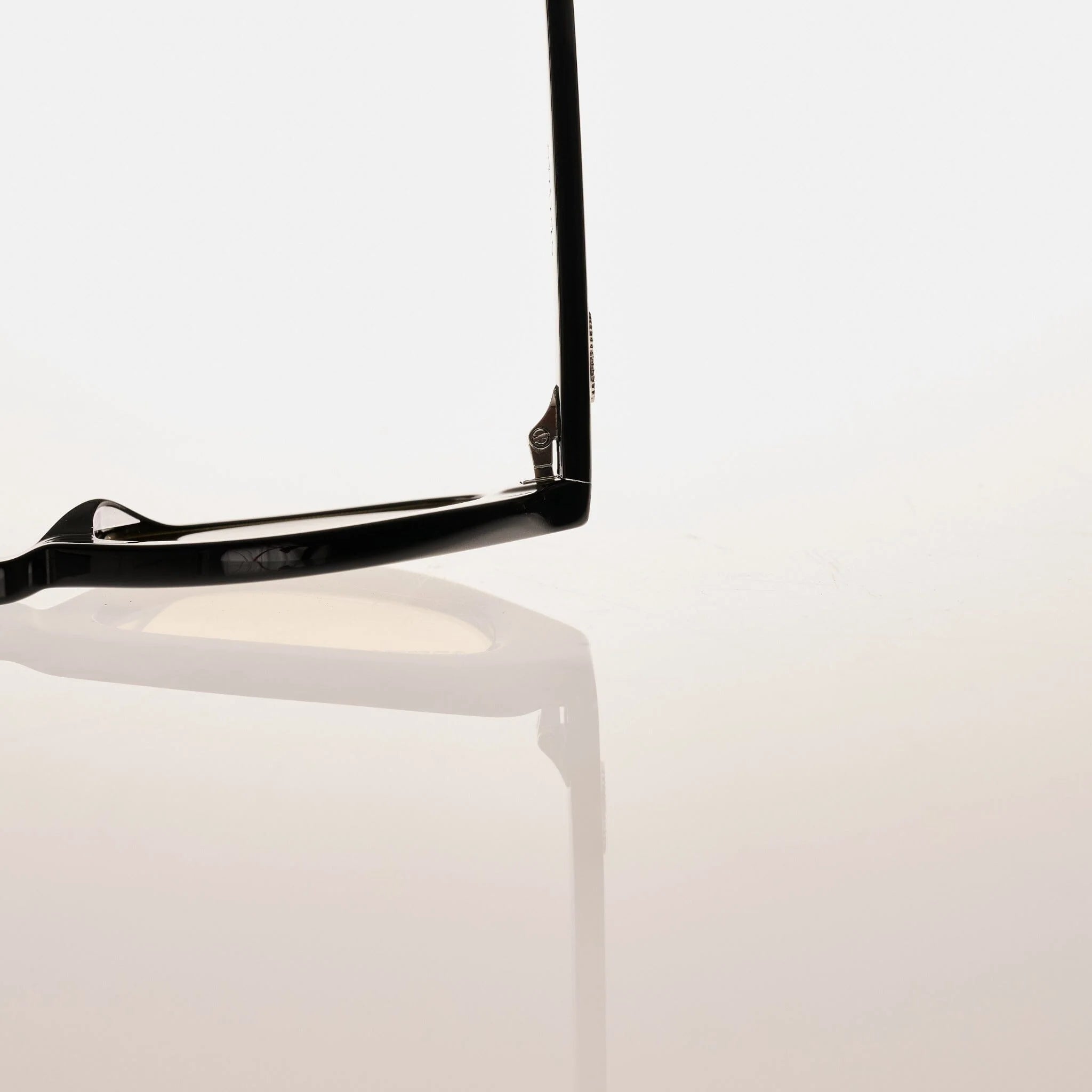 BALLET Gloss Black | Yellow Bio