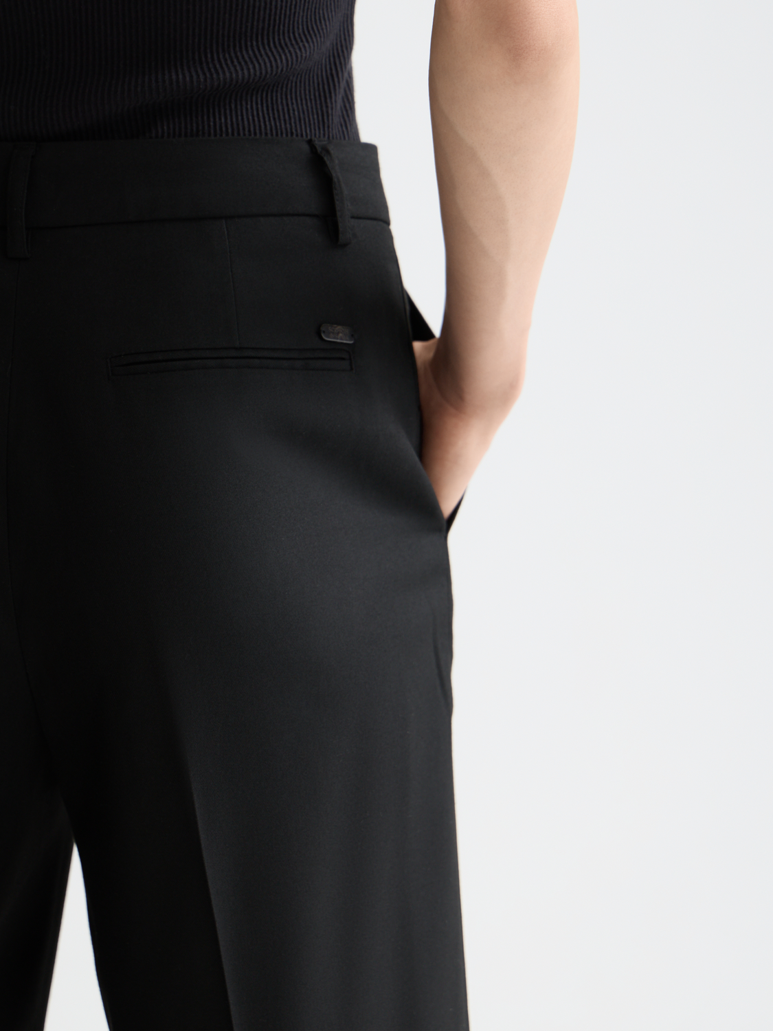 Core Edie Pant - Black