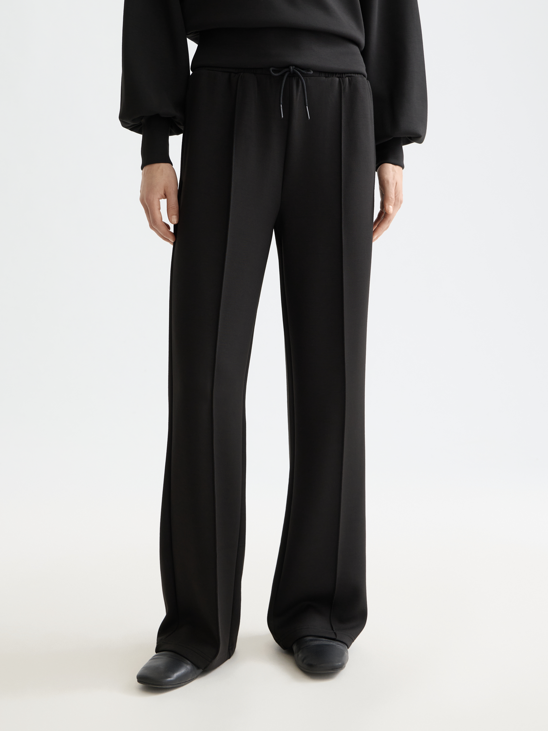 Core straight leg sweat pant - Black