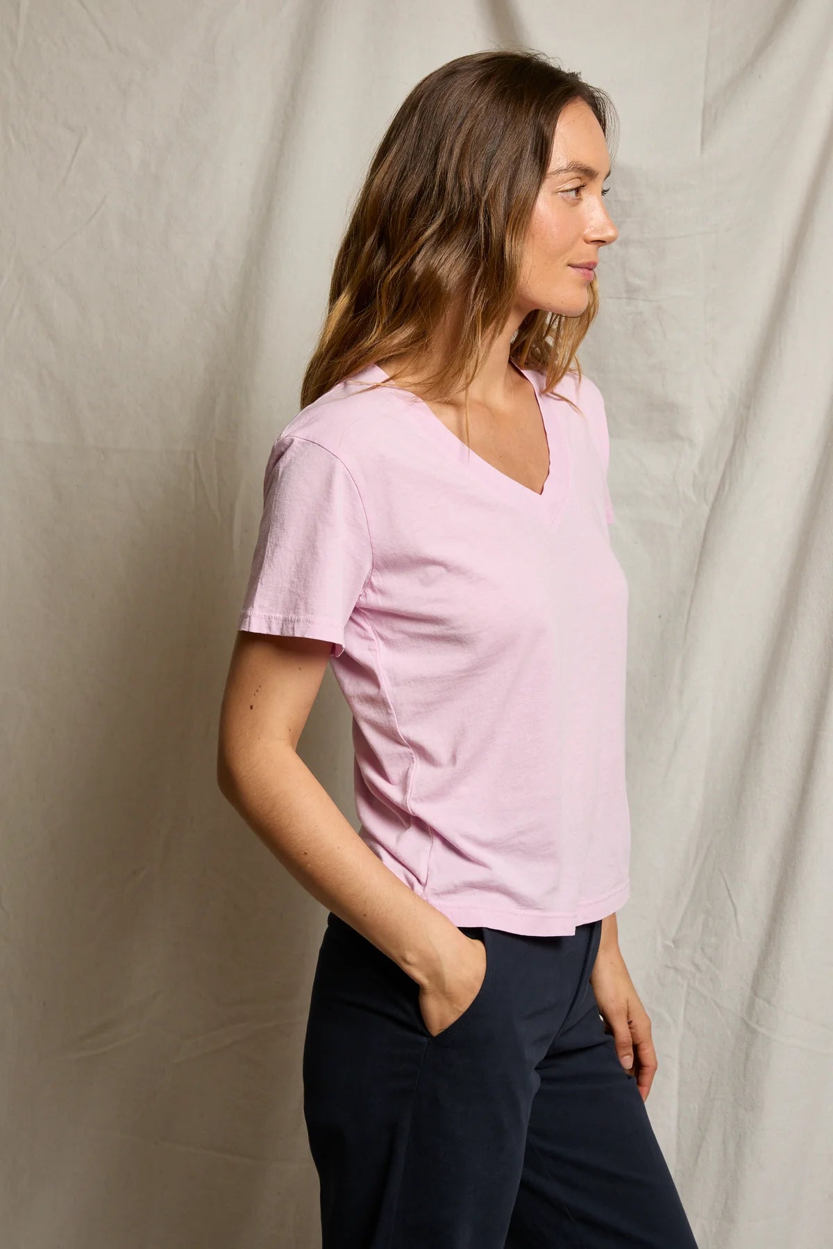 Hendrix Cotton Boxy V Neck Tee - Sugar Pink