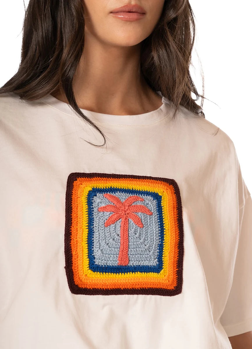 The Beach Azalea T-Shirt - Light Beige