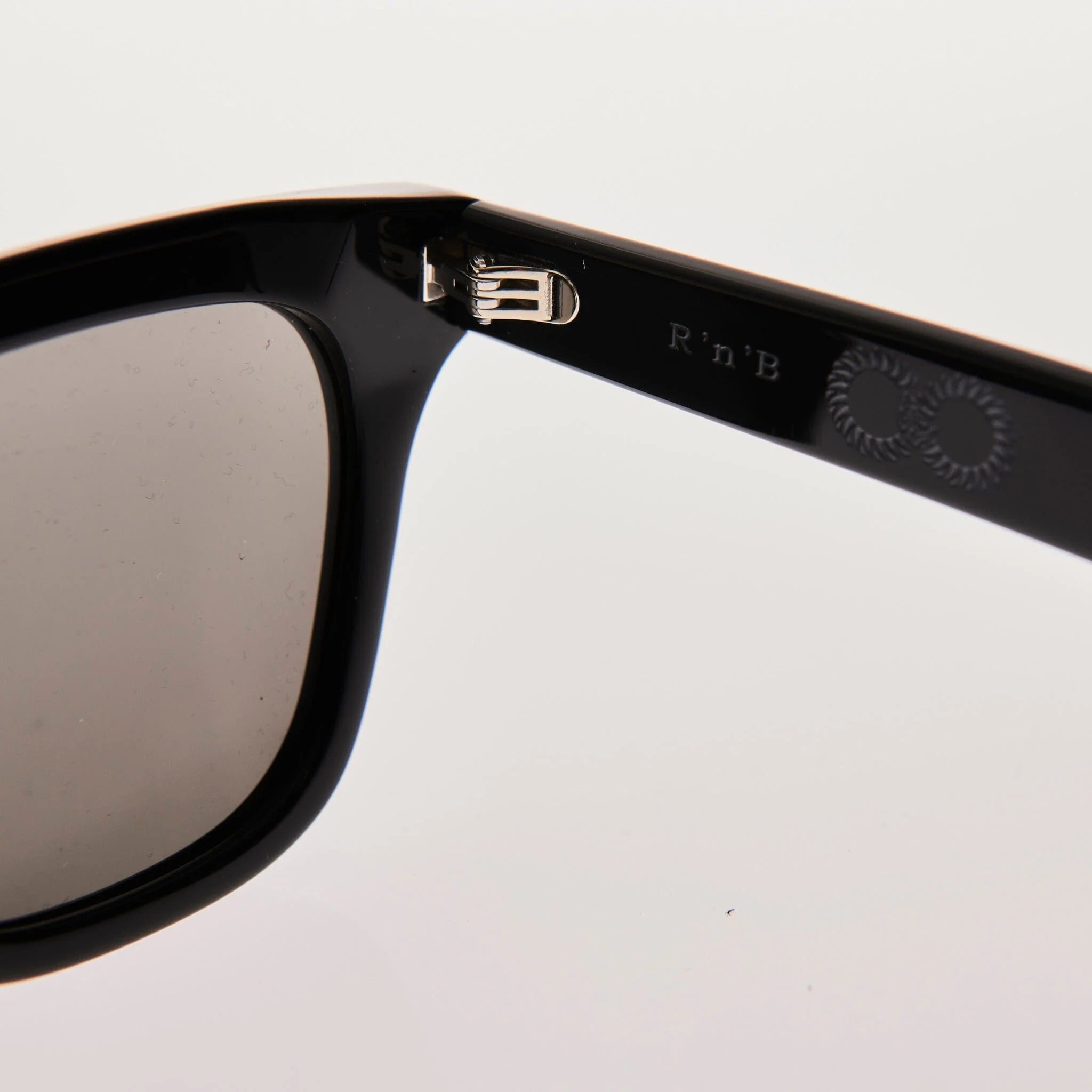 RnB Gloss Black | Grey Bio Lens