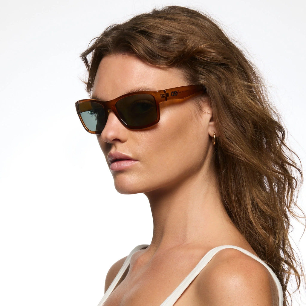 TASMAN Translucent Cola | Green Polarised Lens