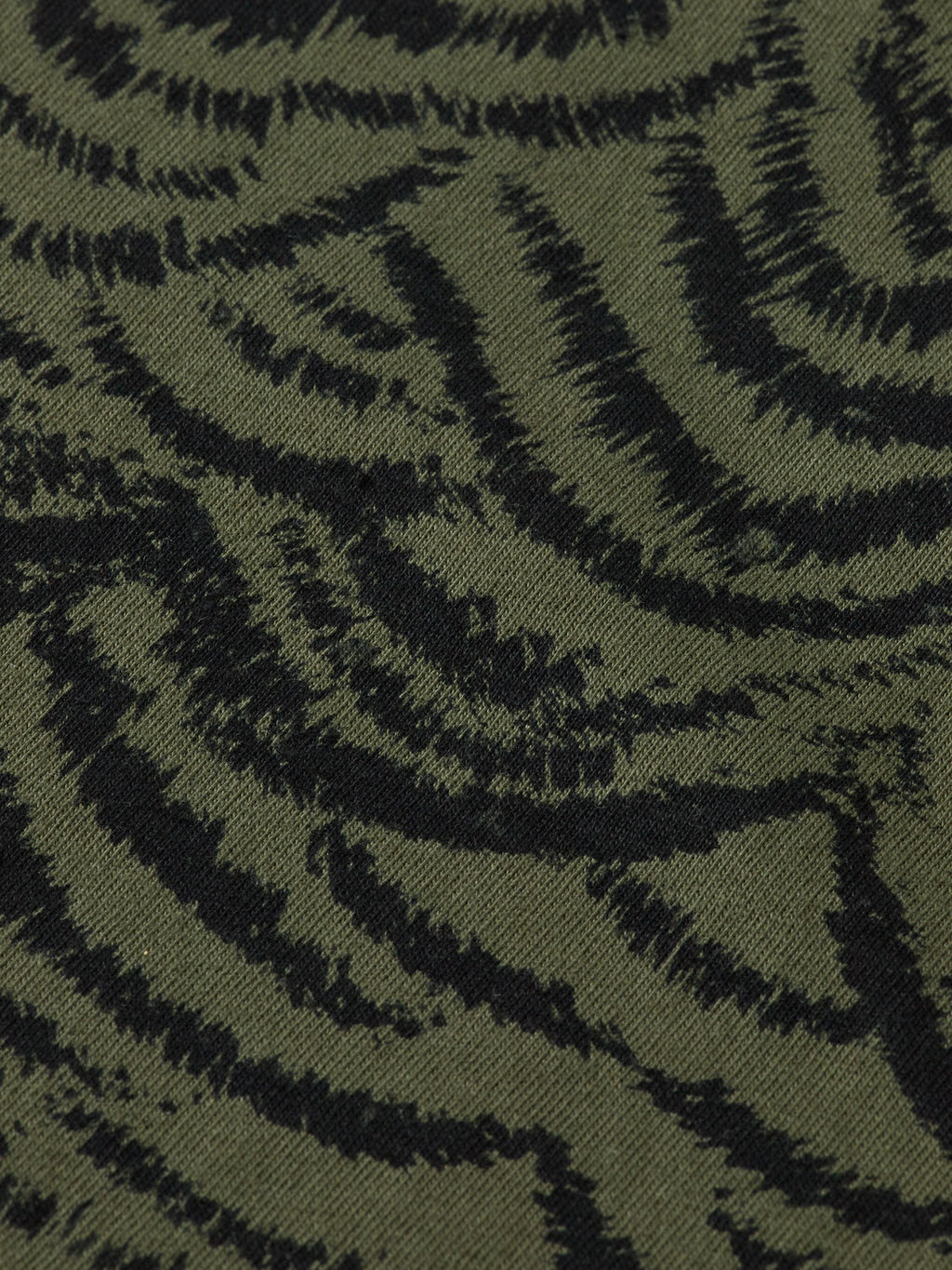 Printed t-shirt - Ikat Feather Thyme