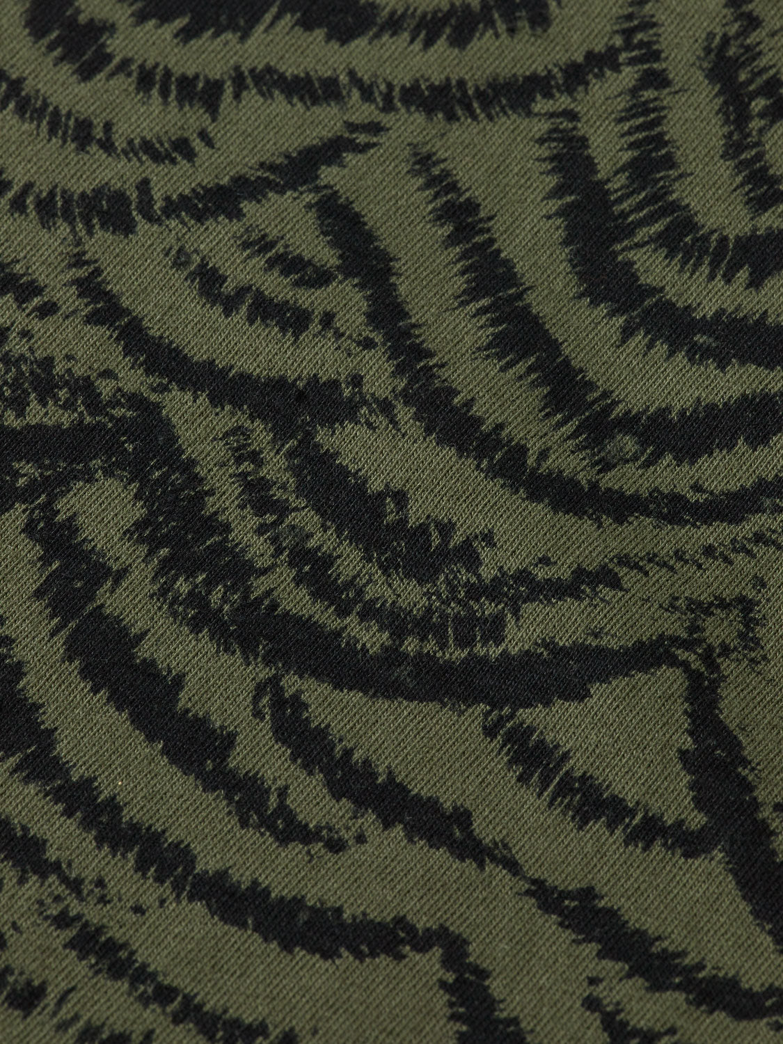 Printed t-shirt - Ikat Feather Thyme