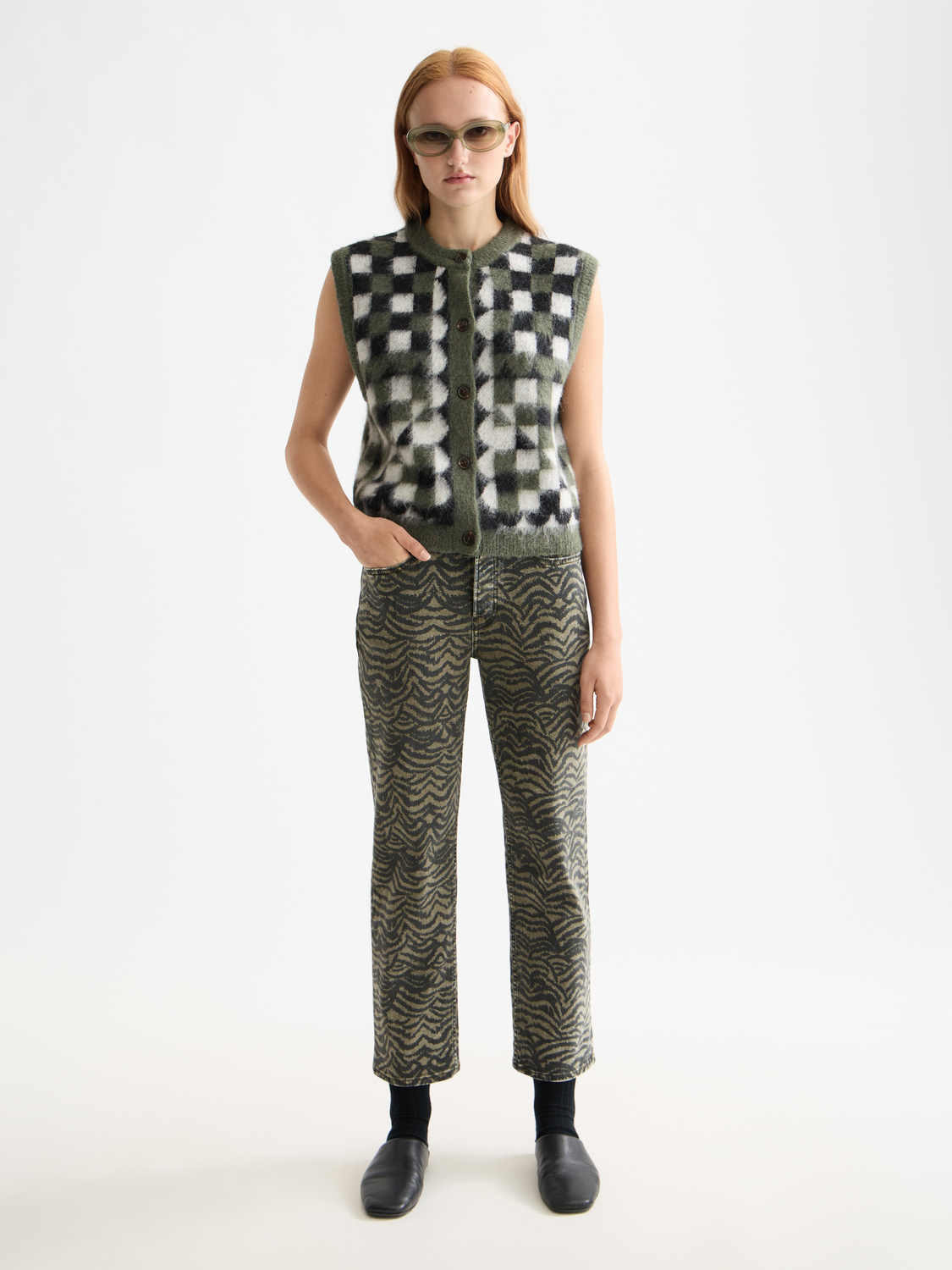 Fuzzy jacquard spencer - Thyme