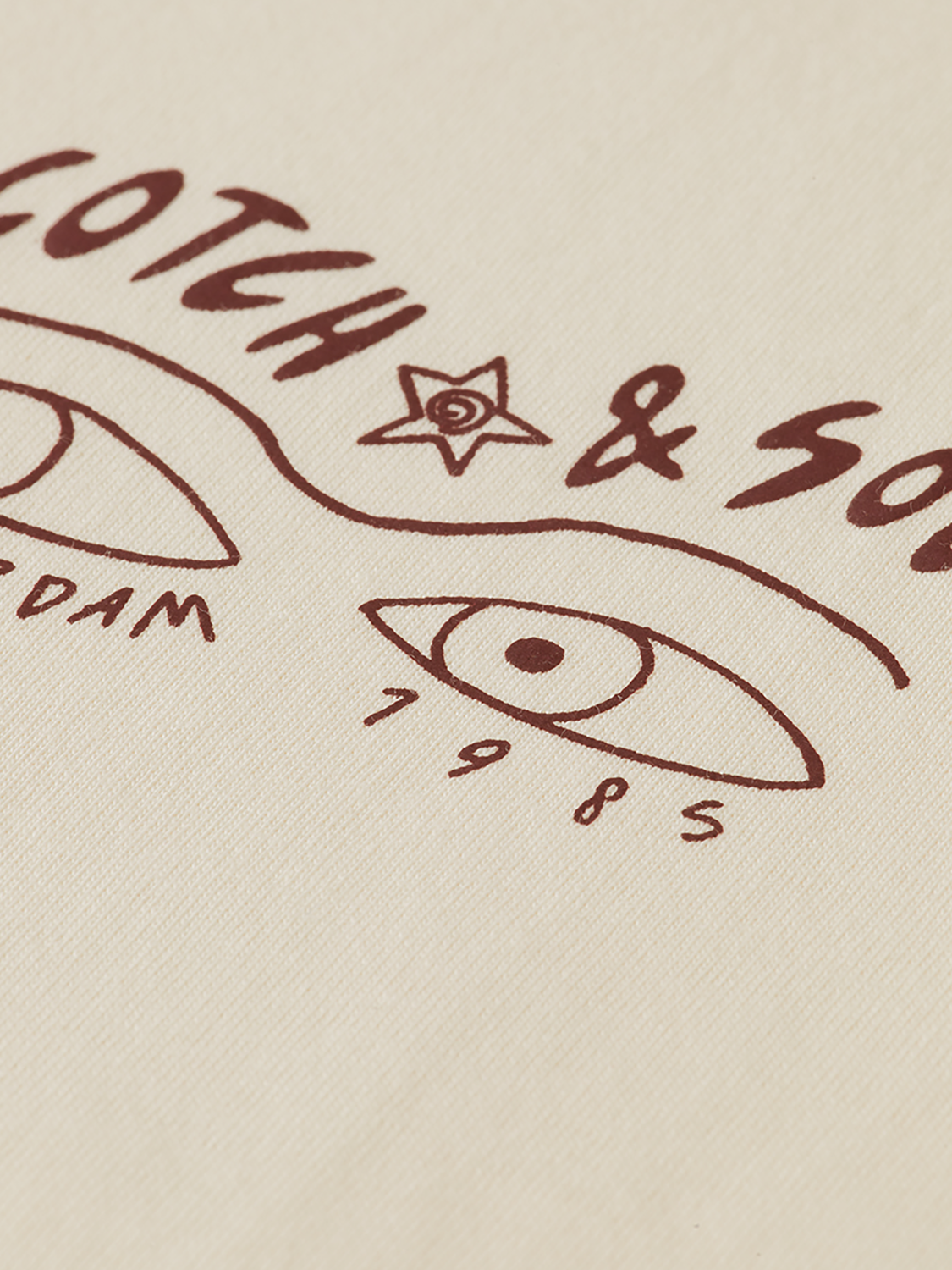 Scotch & Soda - Chest artwork t-shirt - Eggnog