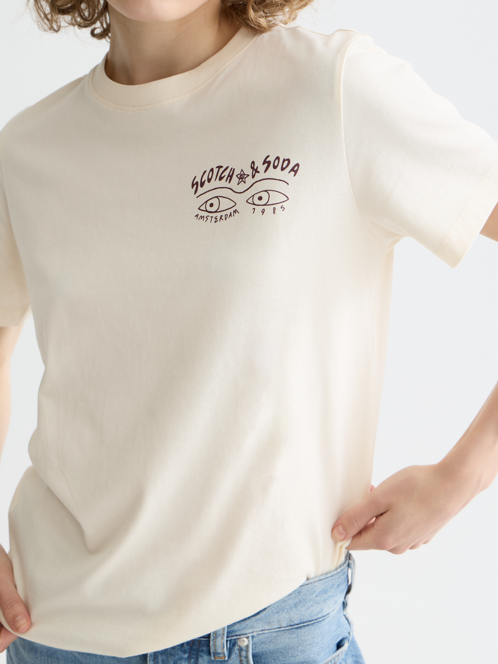 Scotch & Soda - Chest artwork t-shirt - Eggnog