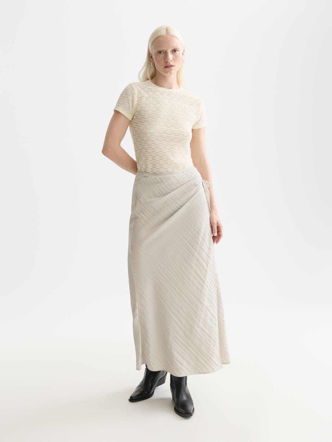 Open structure t-shirt - Eggnog