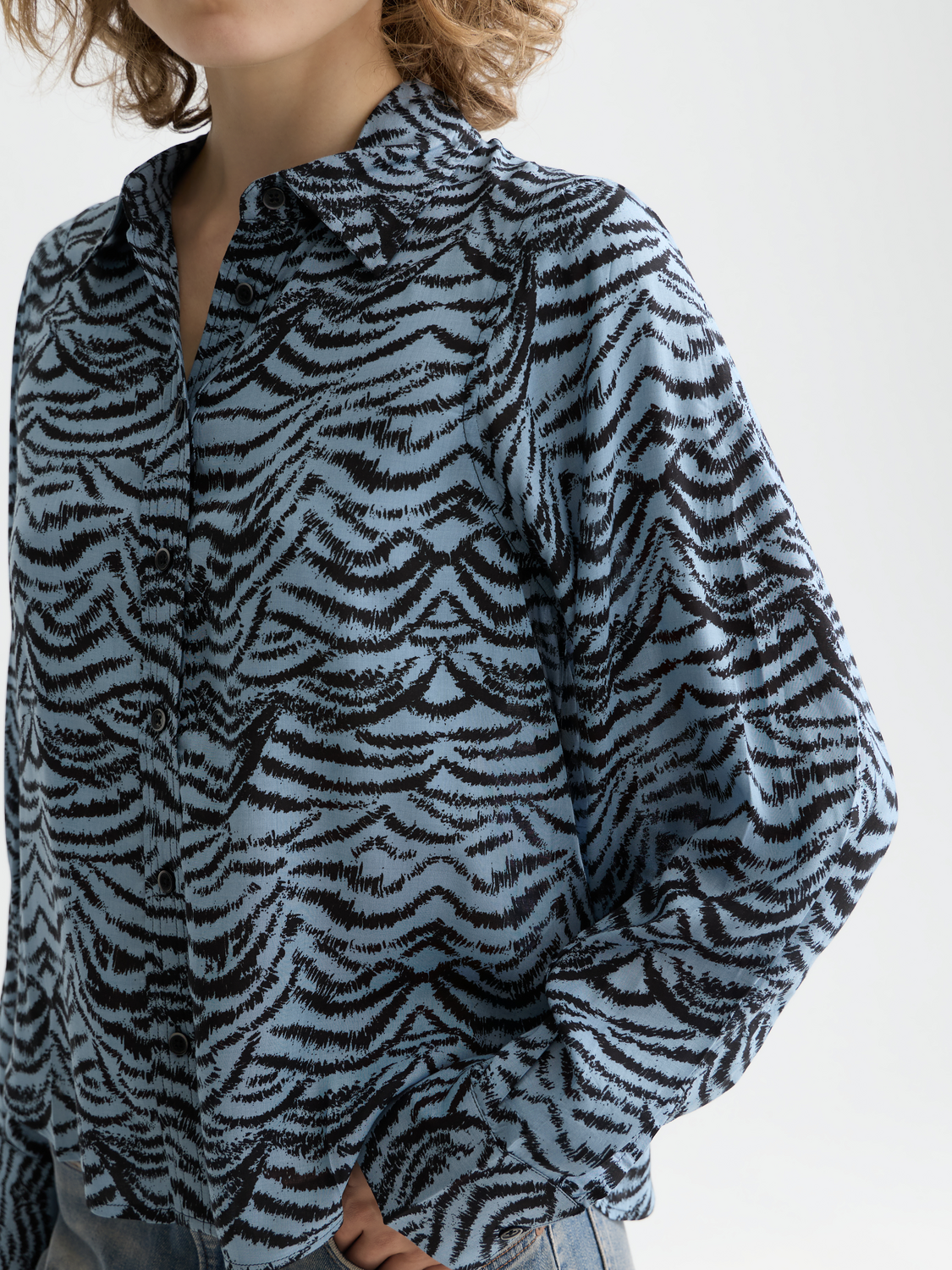 Printed shirt - Ikat Feather Blue