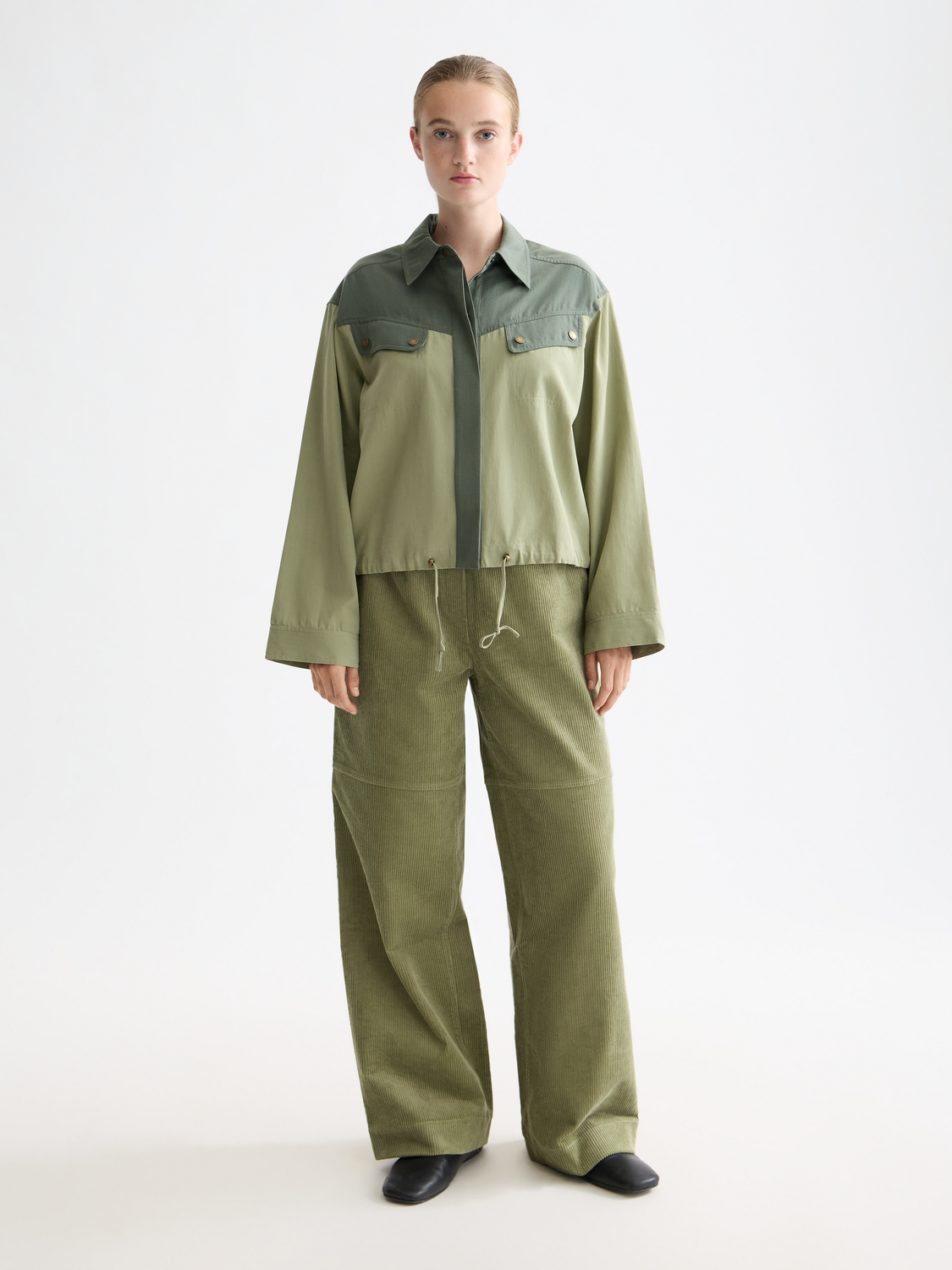 Contrast colour utility shirt - Thyme