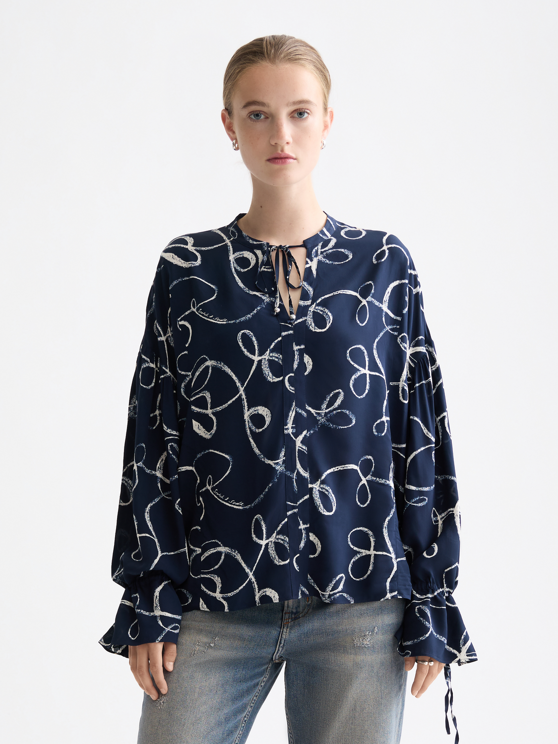 Draw string blouse - Ribbon Navy Aop