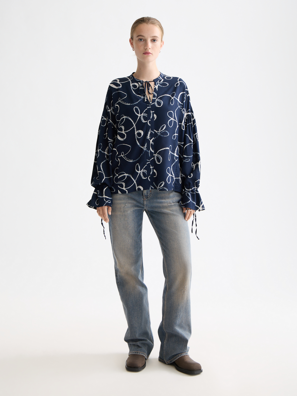 Draw string blouse - Ribbon Navy Aop