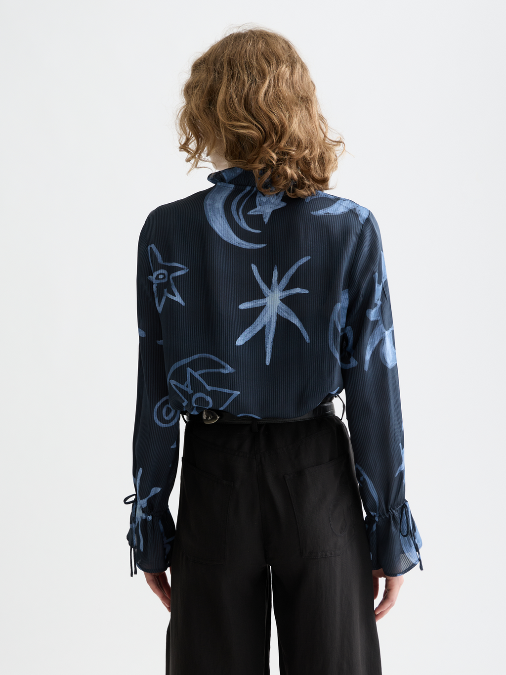 Blouse with drawstring cuffs - Cosmic Sky Spaced Carbon