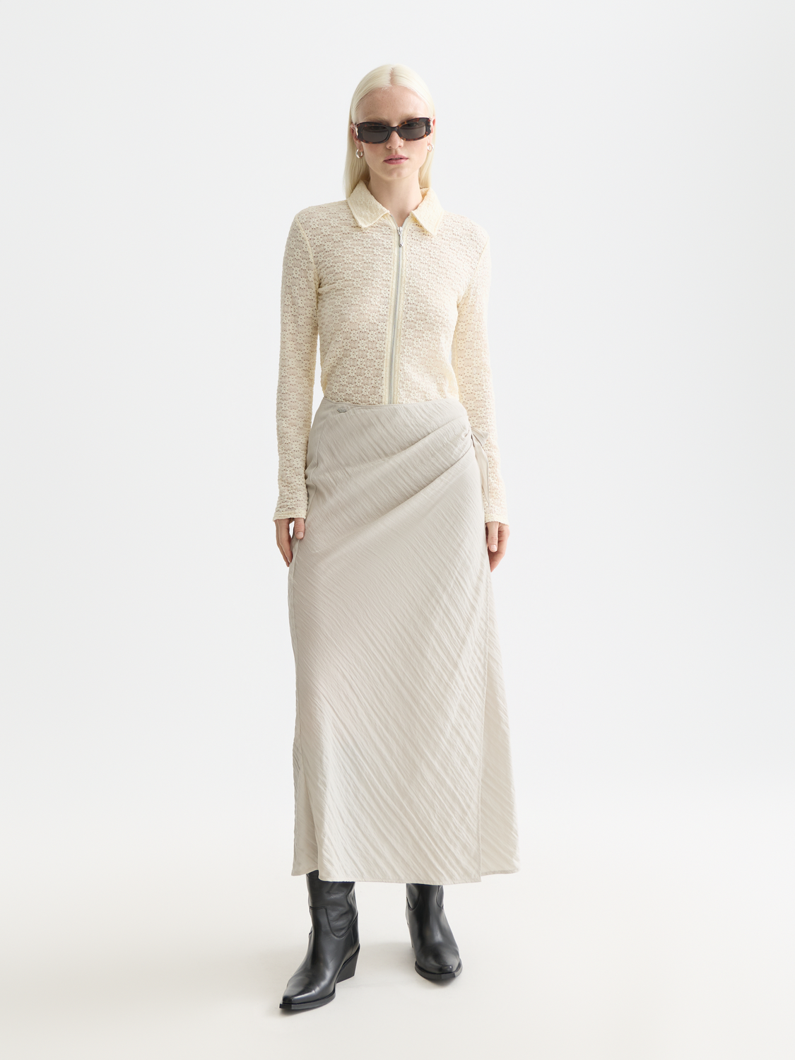 Zip through long sleeve top - Eggnog