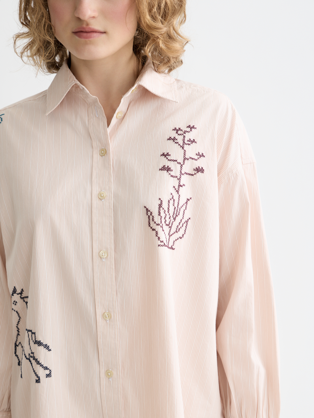 Scotch & Soda - Embroidered girlfriend shirt - Rose Dust Stripe