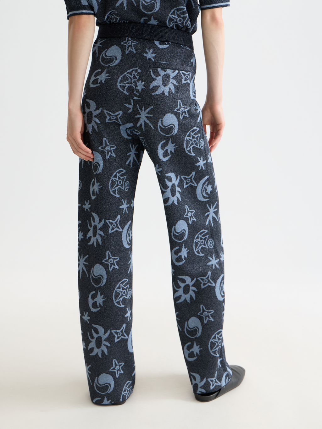 Jacquard knitted trousers - Cosmic Sky Spaced Carbon