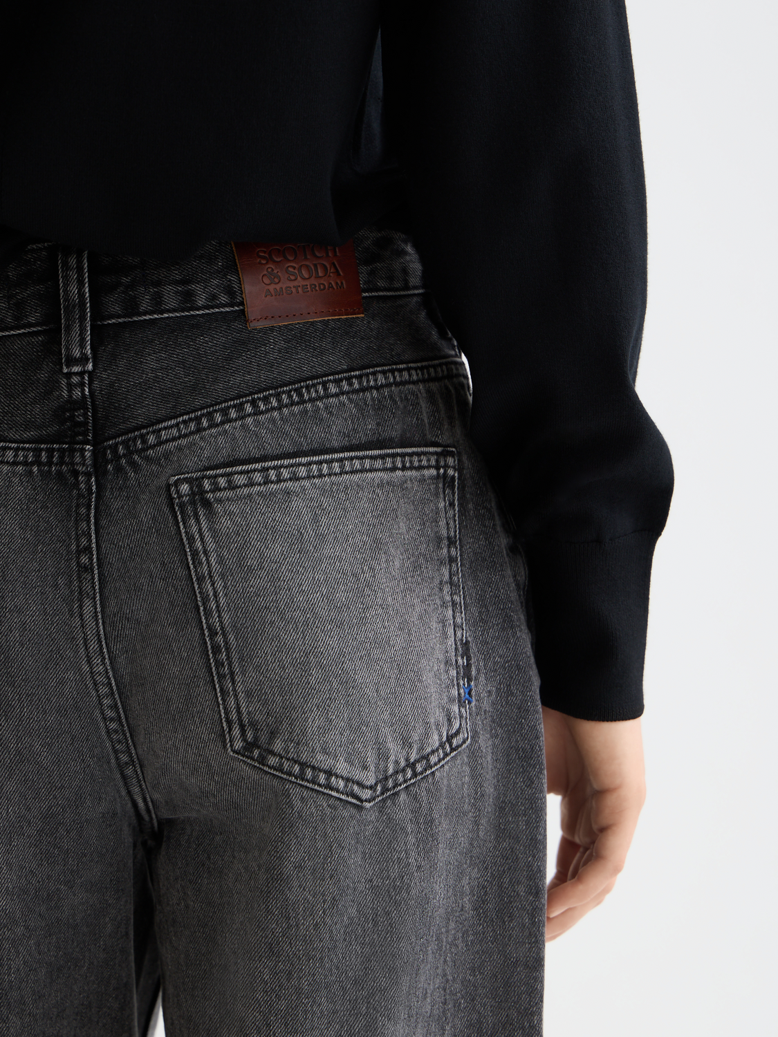 CORE Ripple straight jeans - Absolute Black 32"