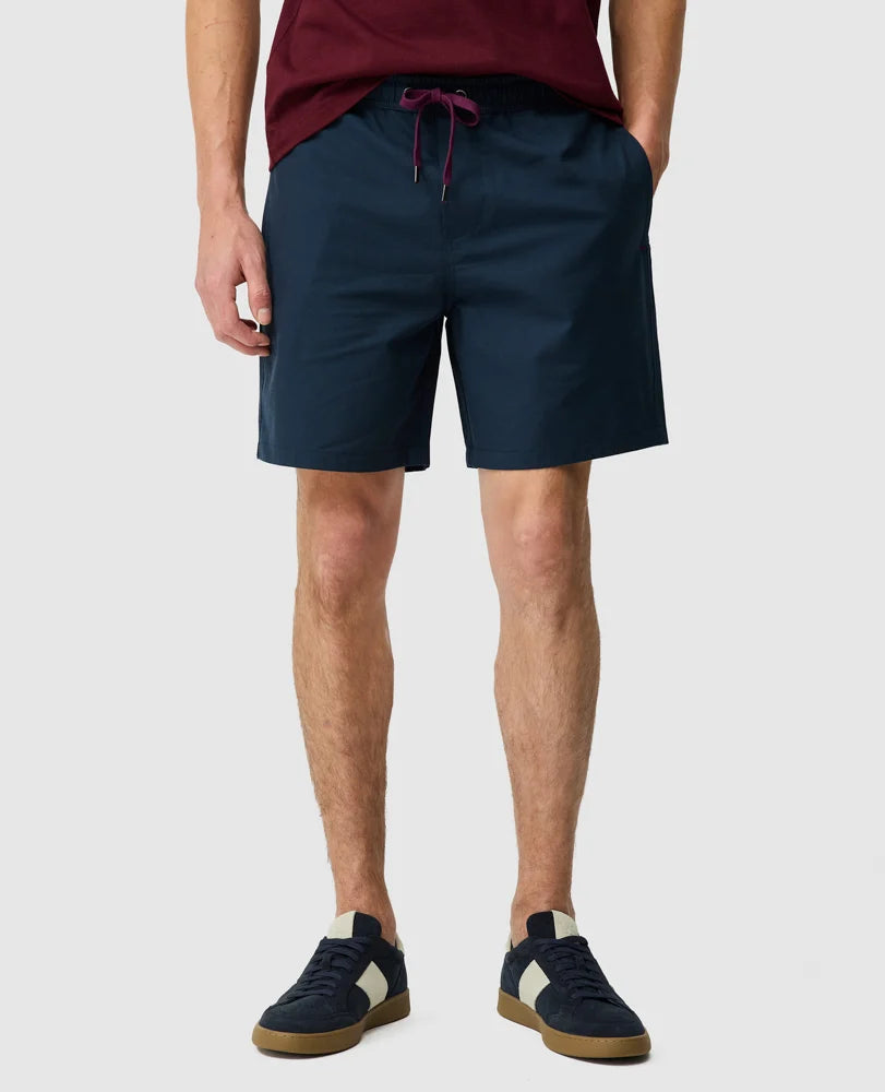 The Gunn 7" Resort Short - Navy