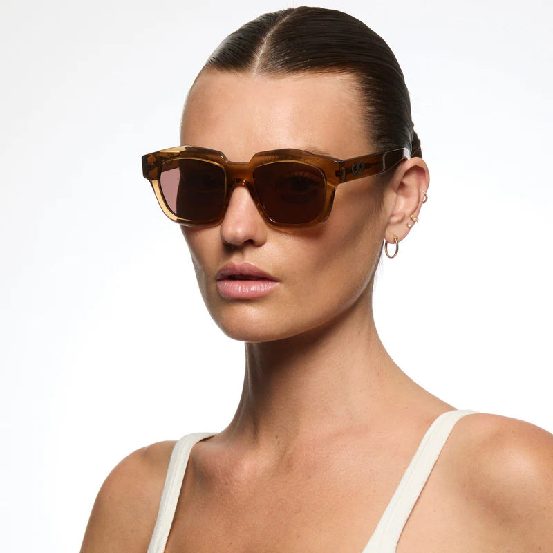 VIVID Translucent Cola | Amber Bio Lens