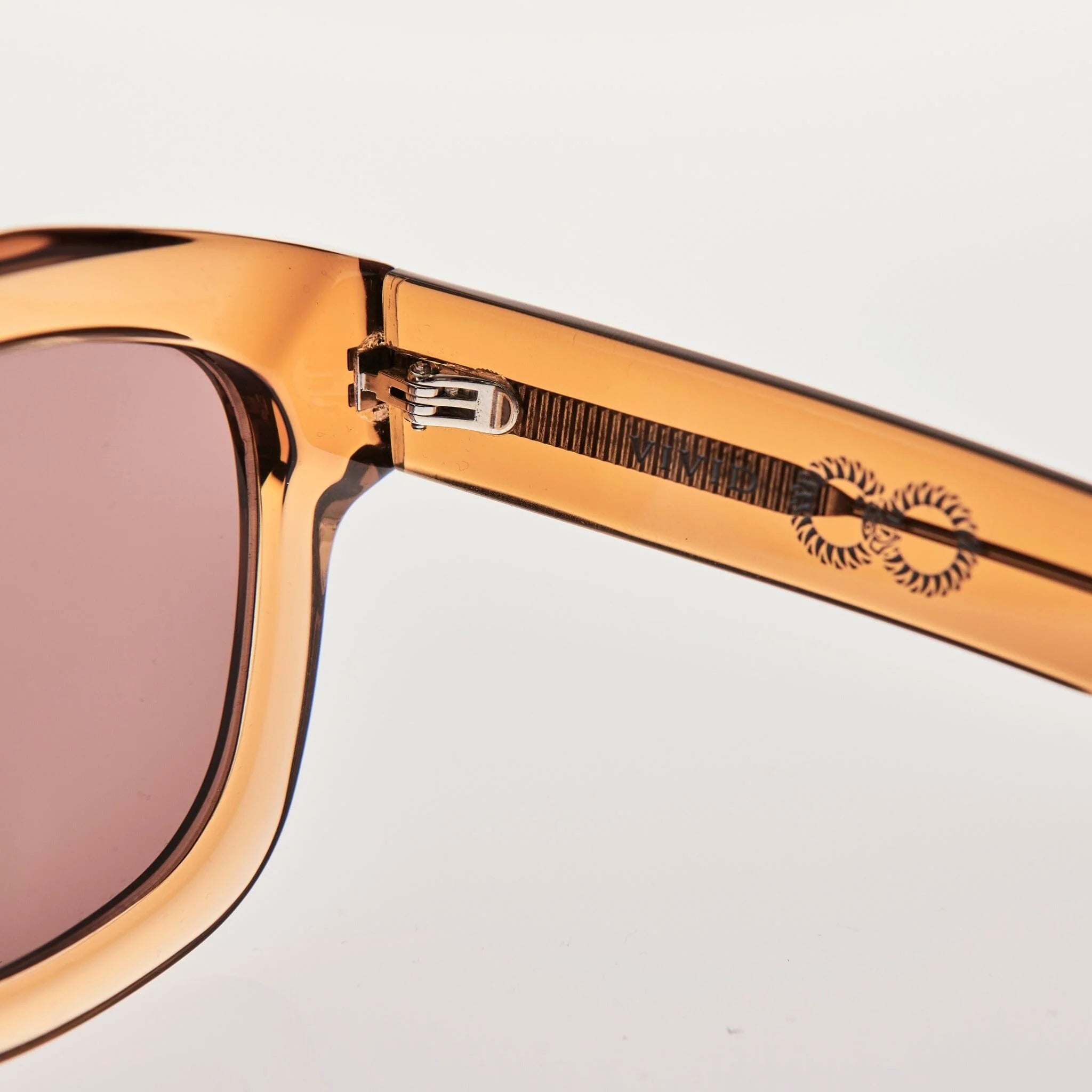 VIVID Translucent Cola | Amber Bio Lens