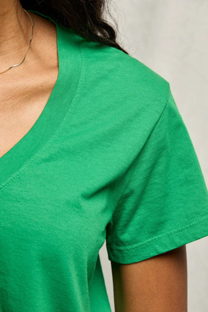 Hendrix Cotton Boxy V Neck Tee - Grass