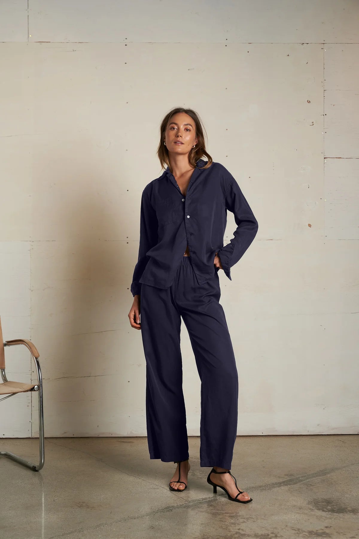 Hana Tencel Pull On Pant - Navy