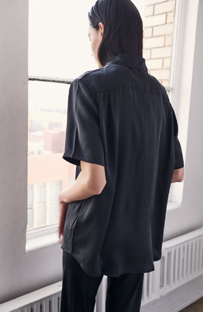 Short Sleeve Boyfriend Shirt - Black